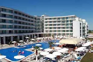 ホテル Iberostar Festa Panorama ネセバル